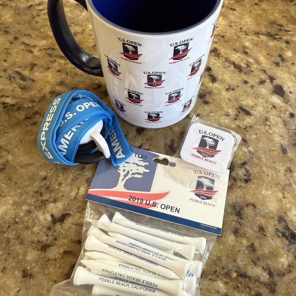 Pebble Beach U.S. Open Mug and Accessories Set - Blue and White